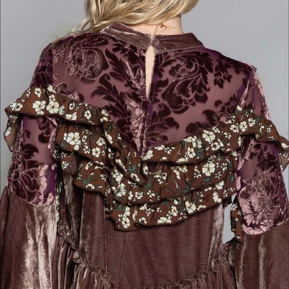 3/$30 POL Gorgeous Coco Color Velvet Peplum top - Picture 3 of 9